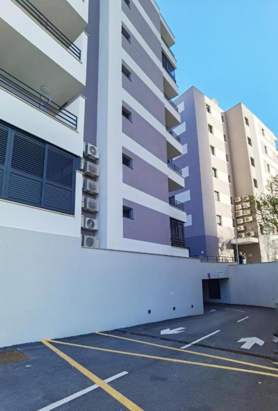 Apartament S'Akvarel 1 & 5 - Private Garage Split Zewnętrze zdjęcie