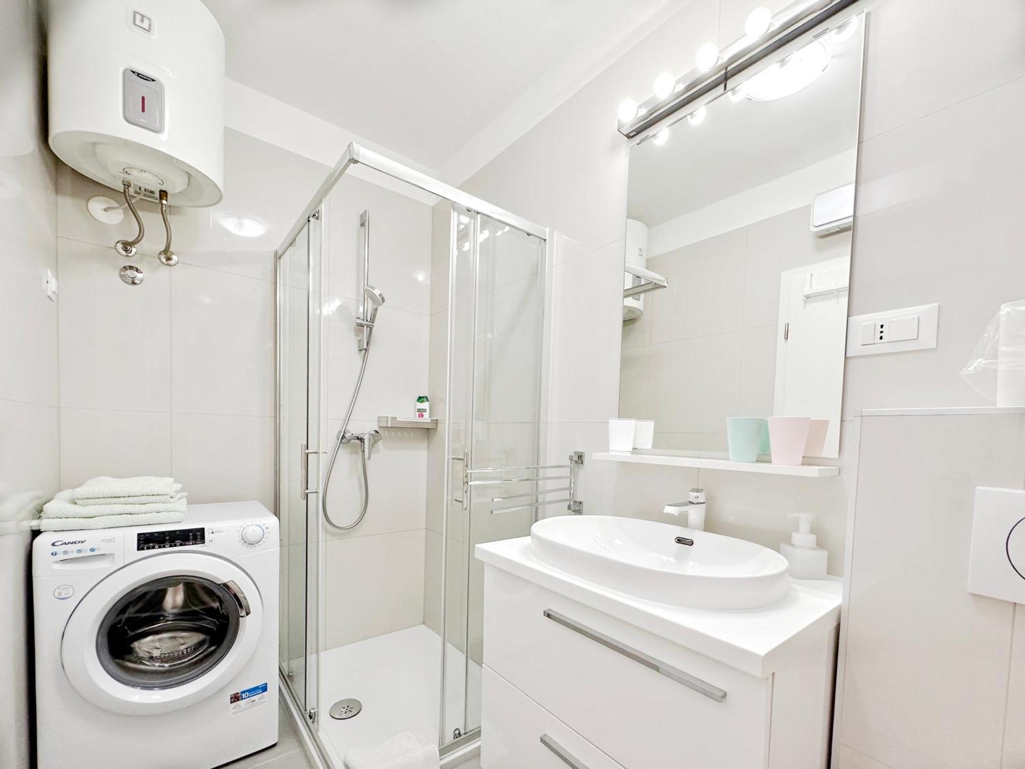Apartament S'Akvarel 1 & 5 - Private Garage Split Zewnętrze zdjęcie